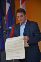 Župan mag. Marko Diaci je zbranim prebral temeljno listino